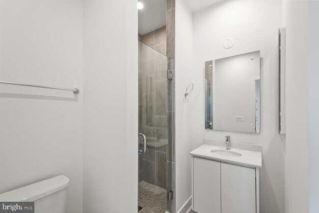 Building Photo - 1211 Northside Park Blvd