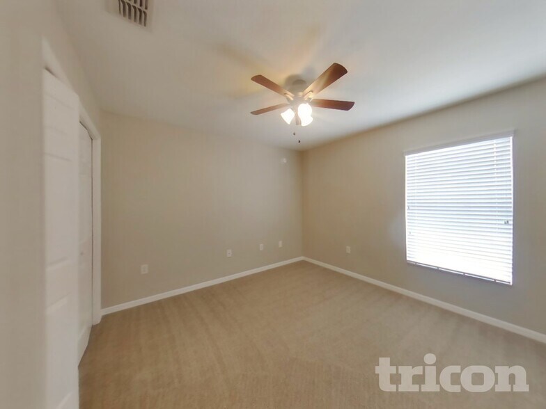 Building Photo - 2257 Barn Owl Ave