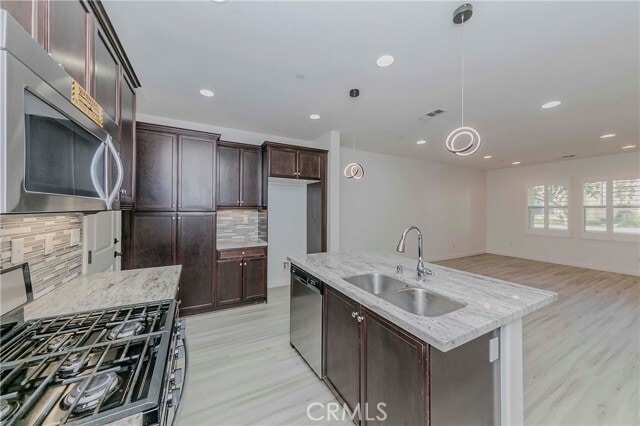 Building Photo - 3540 La Mancha Dr