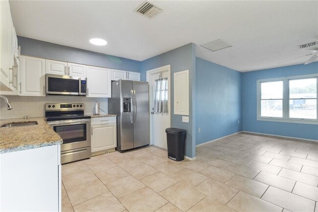 Building Photo - 4268 Grobe St