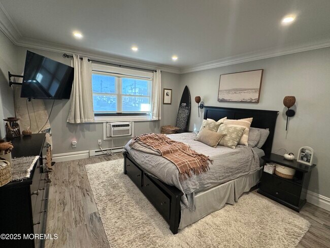 Building Photo - 1501 Ocean Ave N