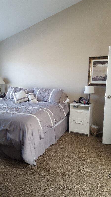 Building Photo - 474 Le Parc Cir