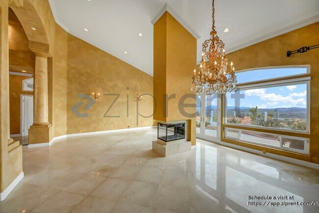 Building Photo - 20 Sierra Vista