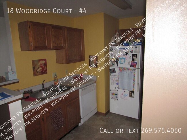 Building Photo - 18 Woodridge Ct