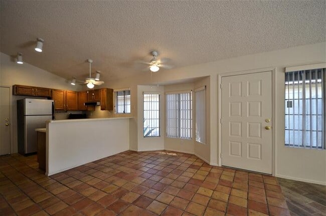 Building Photo - 5238 W Jupiter Way N