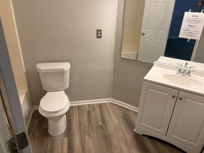 Building Photo - 1034 Stones Throw Dr NW
