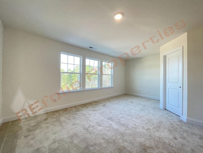 Building Photo - 6435 Granite Quarry Dr