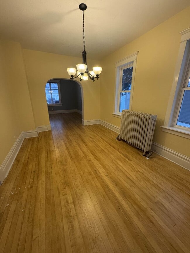 Building Photo - 408 W Douglass Ave