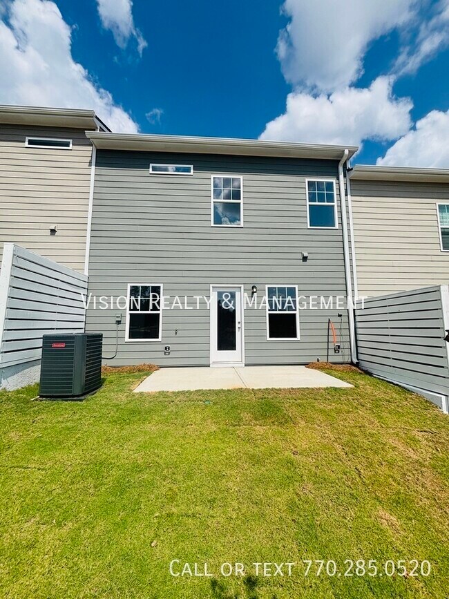Building Photo - 206 Bastian Dr