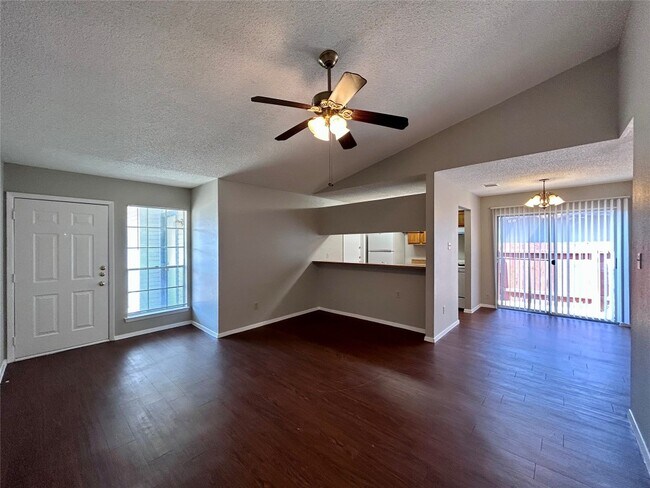 Building Photo - 506 Willowbend Cove