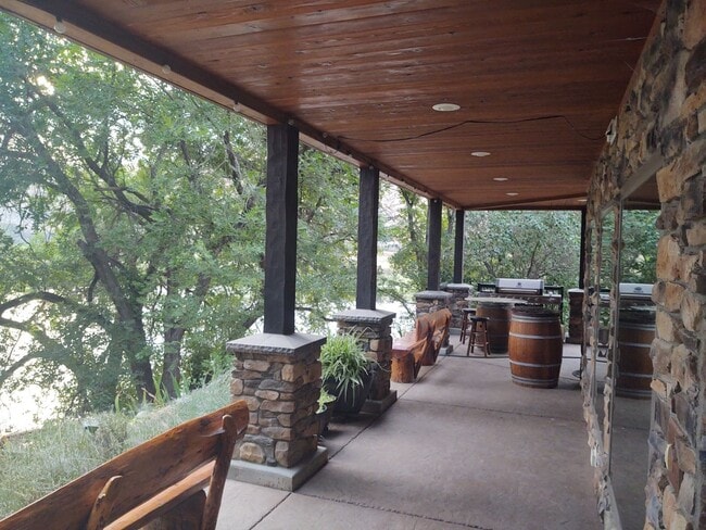 Building Photo - Custom Built Home on the Clearwater River - 20 minutes from Lewiston, ID