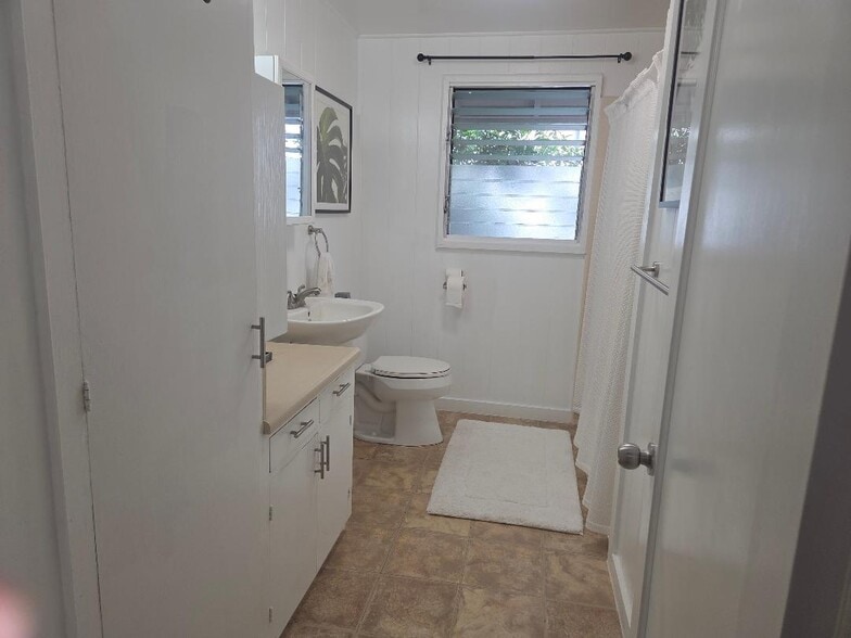 Building Photo - 819 Hind Iuka Dr