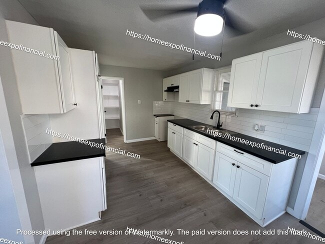 Building Photo - Nice Home For Rent