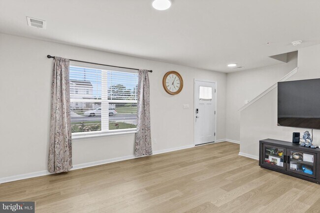 Building Photo - 1650 Terrapin Cir