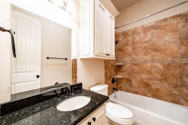 Building Photo - 4402 108th St