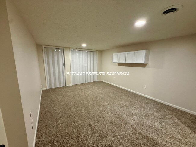 Building Photo - Spacious 3 Bedroom Home with Finished Basement, Covered Deck & Fenced Yard