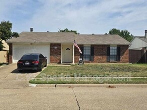 Building Photo - 627 Valley View Dr