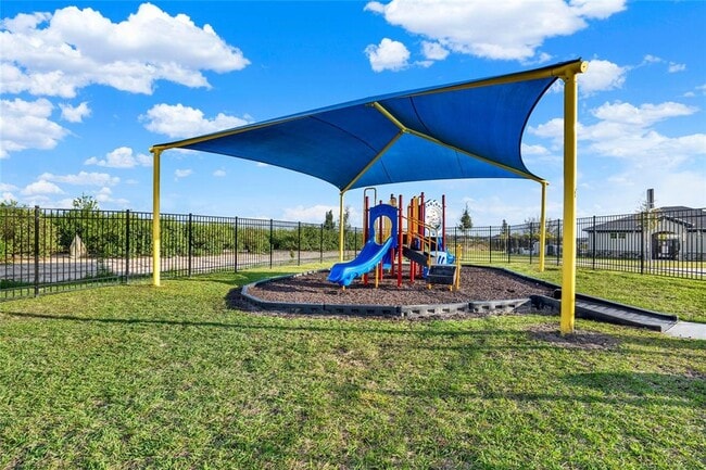 Building Photo - 1922 Sarah Street