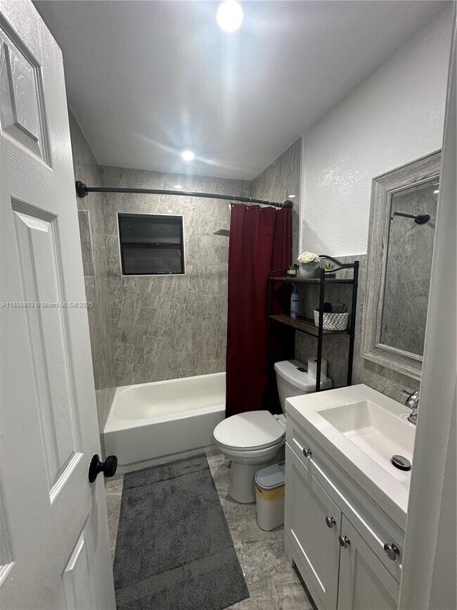 Building Photo - 3355 NW 47th Ave