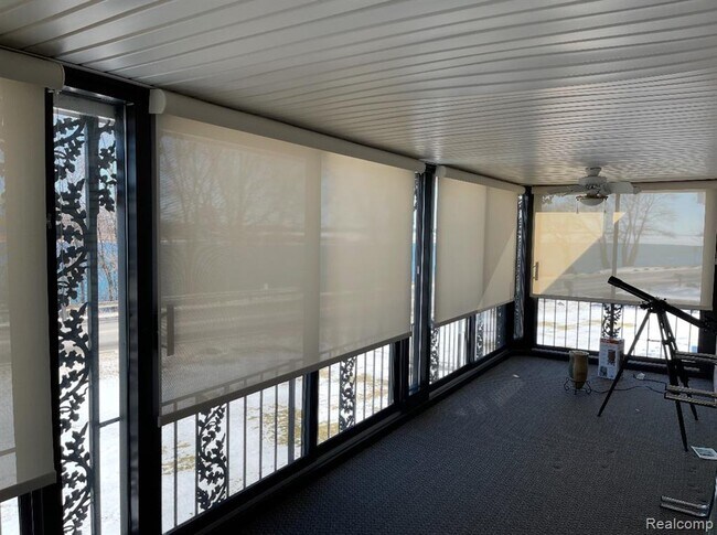 Building Photo - 24356 E River Rd