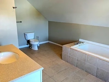 Building Photo - 17 Dunlap St