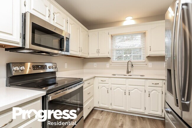 Building Photo - 3329 Quail Run Ct