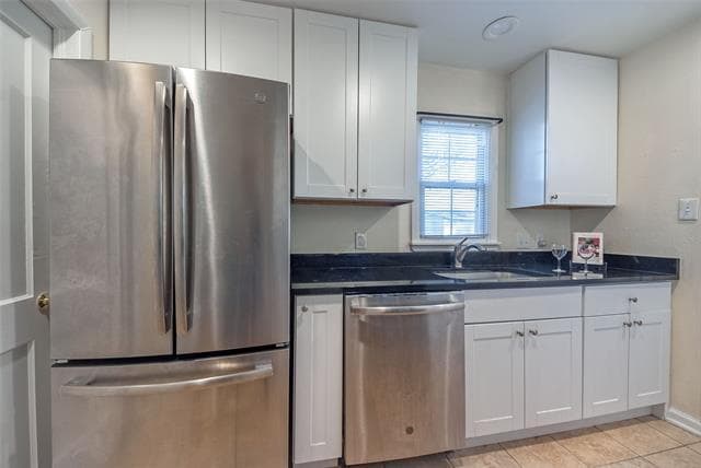 Building Photo - 10426 Fern Dr