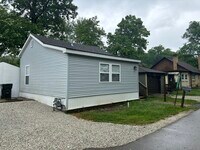 Building Photo - 43313 N Catherine Ave