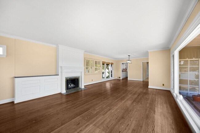 Building Photo - Charming La Habra Heights Home with Scenic Views – 2 Bed, 2 Bath