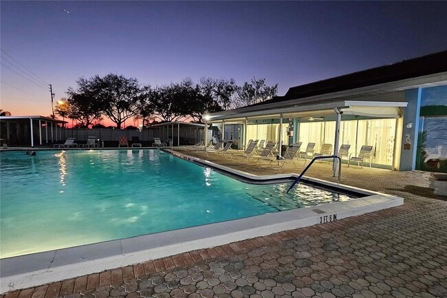 Building Photo - 4330 Tahitian Gardens Cir