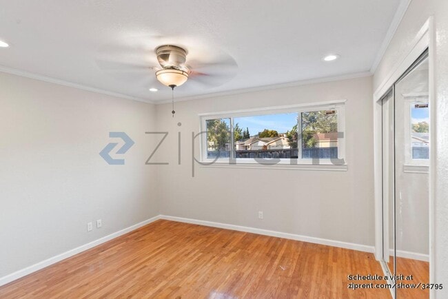 Building Photo - 34348 Atteridge Ct