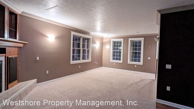 Building Photo - 5 br, 3.5 bath House - 4881 Townsend Ct.