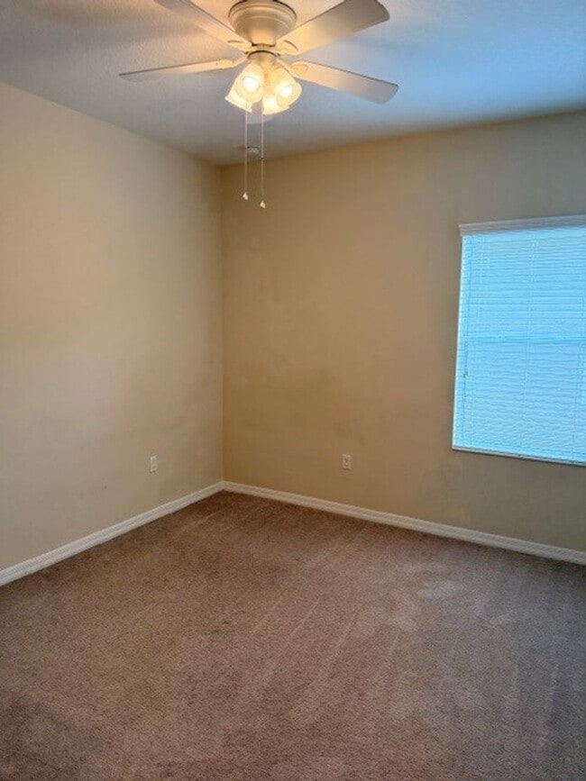 Building Photo - Home in Resort-Style Gated Community