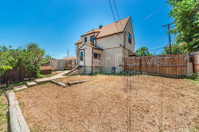 Building Photo - 6801 Irving St