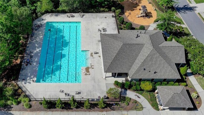 Building Photo - 2205 Copperfield Dr