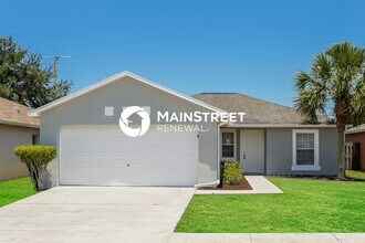 Building Photo - 3 Bedroom Pet-Friendly Home in MELBOURNE, FL with Main Street Renewal