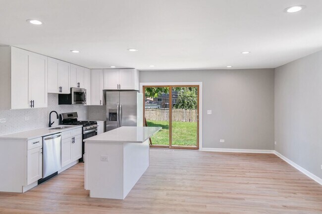 Building Photo - 118 Windsor Ln