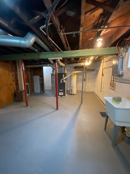 Basement Storage - 1141 Lakeland Ave