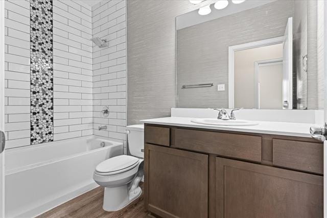 Building Photo - 220 Camden St