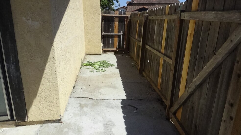 Backyard - 1113 Seabreeze Way