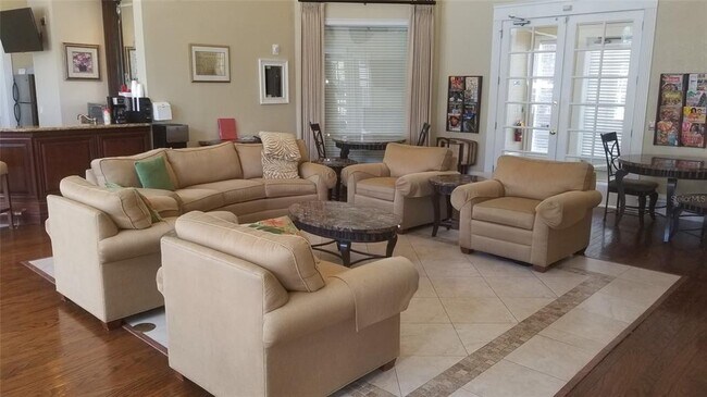 Building Photo - 13028 Plantation Park Cir