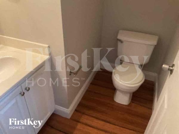 Building Photo - 3496 English Oaks Dr NW