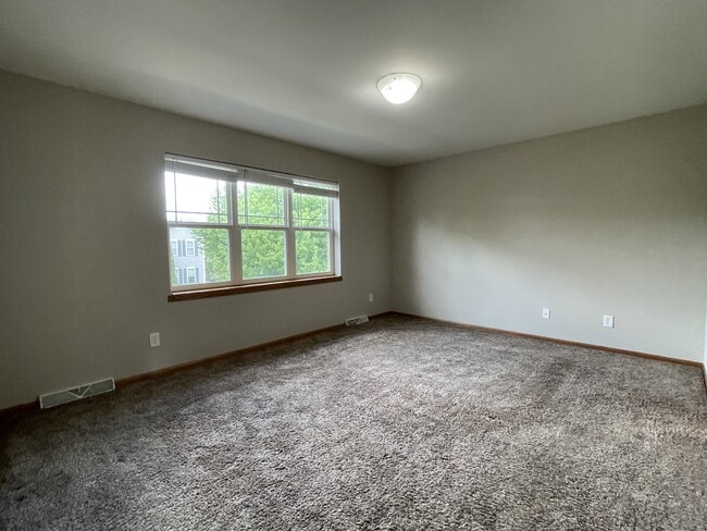 Building Photo - 3721 Frosted Leaf Dr