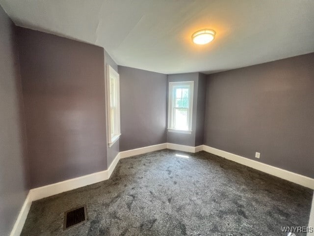 Building Photo - 909 James Ave