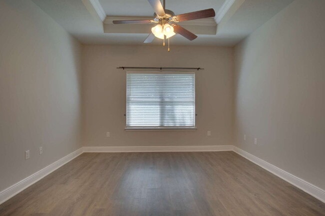 Building Photo - Spacious 3BR/2BA Home in Pace – Pet-Friend...