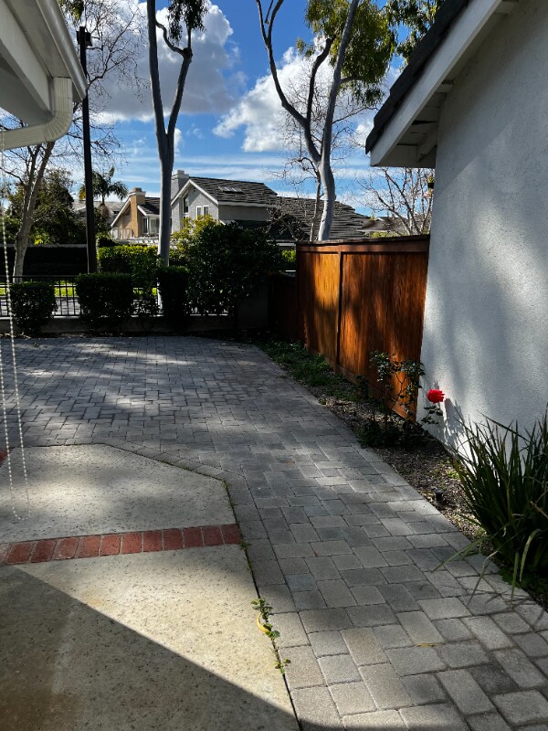 Building Photo - 20 Portside