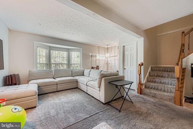 Building Photo - 708 Pine Drift Dr