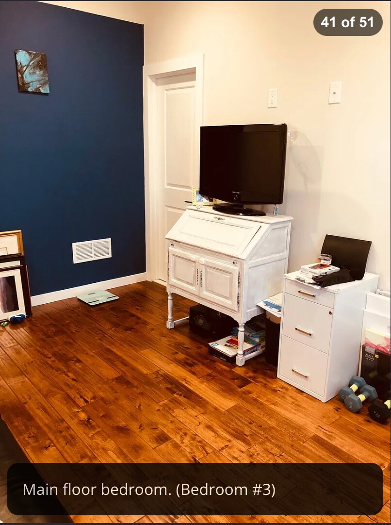 3rd Bedroom - 2015 S Hutchinson St