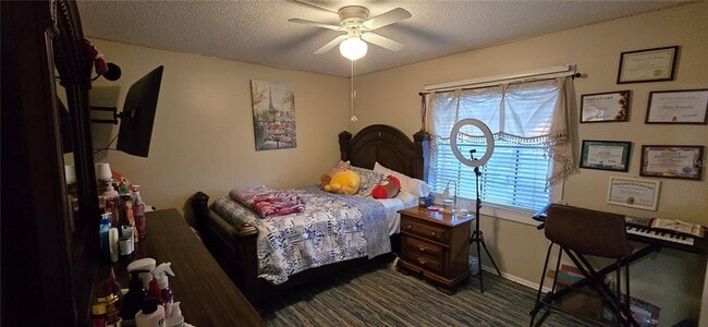 Building Photo - 6104 Bonnie Brook Blvd