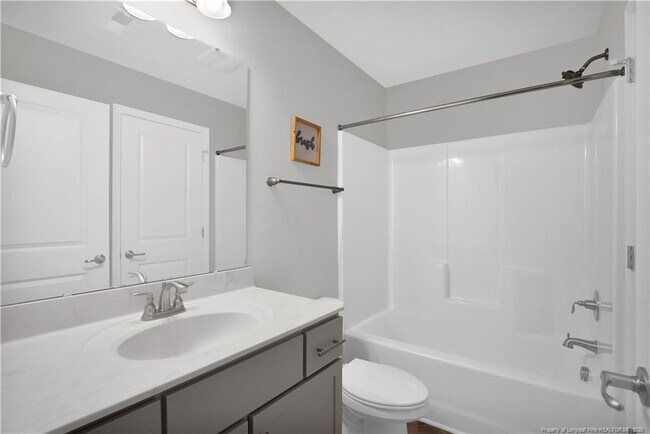 Building Photo - 66 S Hawks Rdg Ln